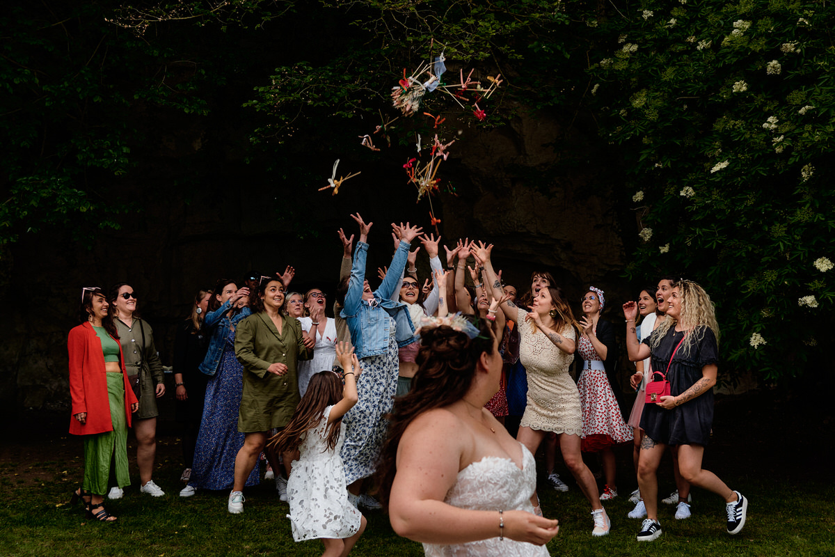 lancer de bouquet